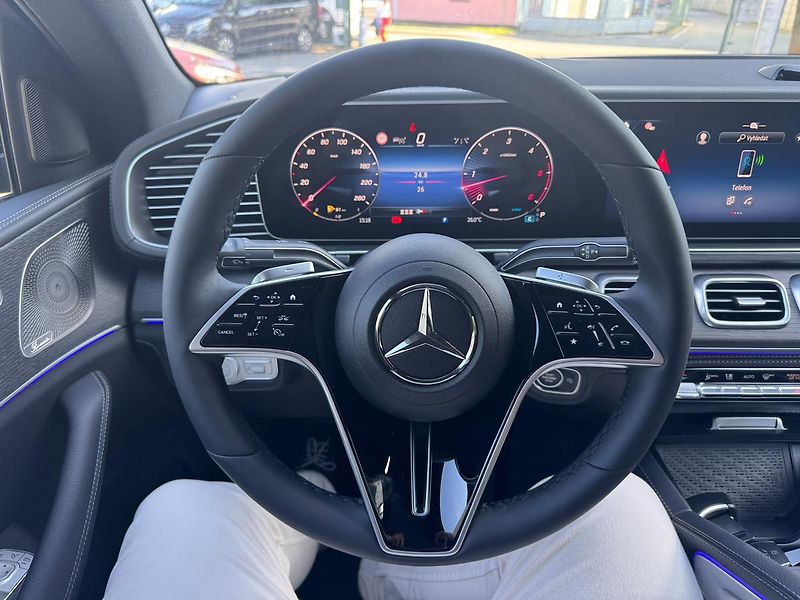 Mercedes-Benz GLE (2026) 450 d 4MATIC kupé - fotka 15 z 24