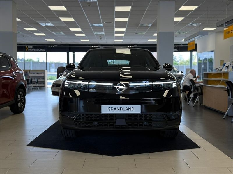 Opel Grandland (2025) 1.2 GS 1.2 TURBO 107 kW eDCT6 - fotka 2 z 25