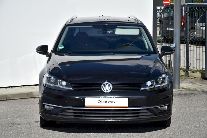 Volkswagen Golf (2021) Tdi DSG - fotka 4 z 23