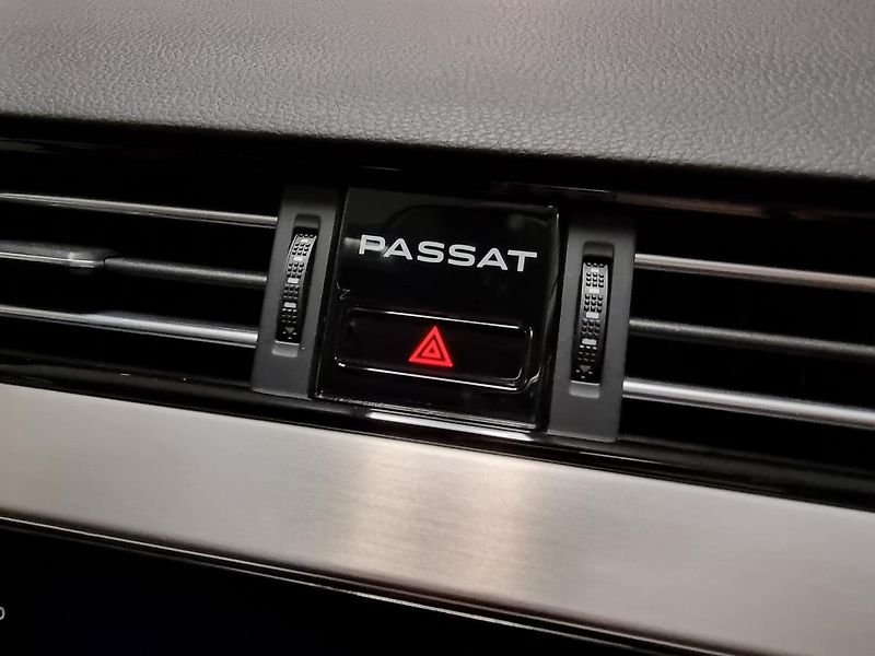 Volkswagen Passat Variant (2020) 2,0Tdi DSG 140kW Elegance ČR  - fotka 28 z 36