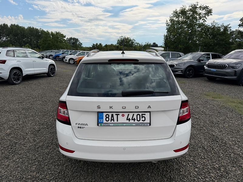 Škoda Fabia (2021) Ambition 1,0 TSI 70 kW 5M - fotka 5 z 16