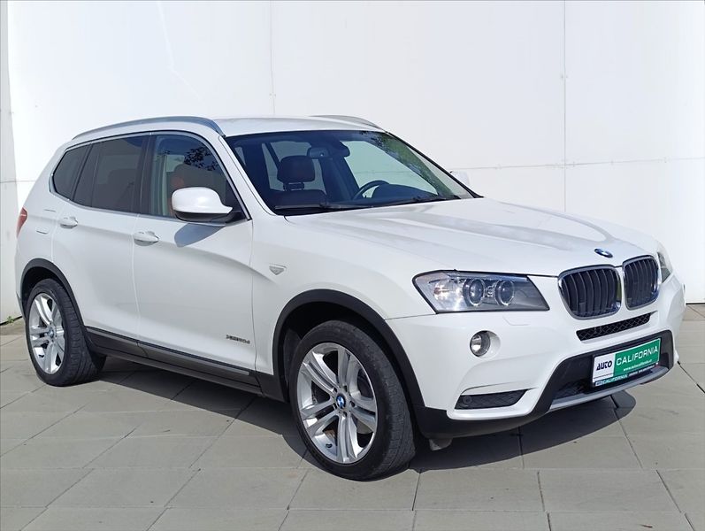 BMW X3 2,0 D X-drive aut. Kůže Bi-xen - fotka 5 z 53