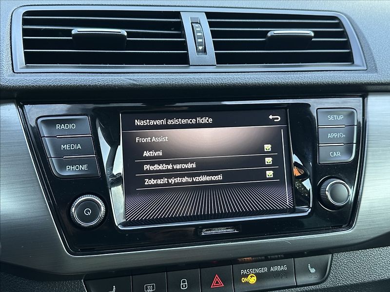 Škoda Fabia 1,0 TSI 110PS  Style Plus - fotka 36 z 53