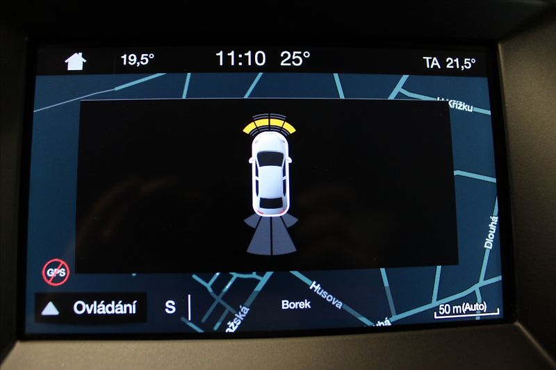 Ford S-MAX 1,5 EcoBoost PANORAMA 1.majite - fotka 27 z 40