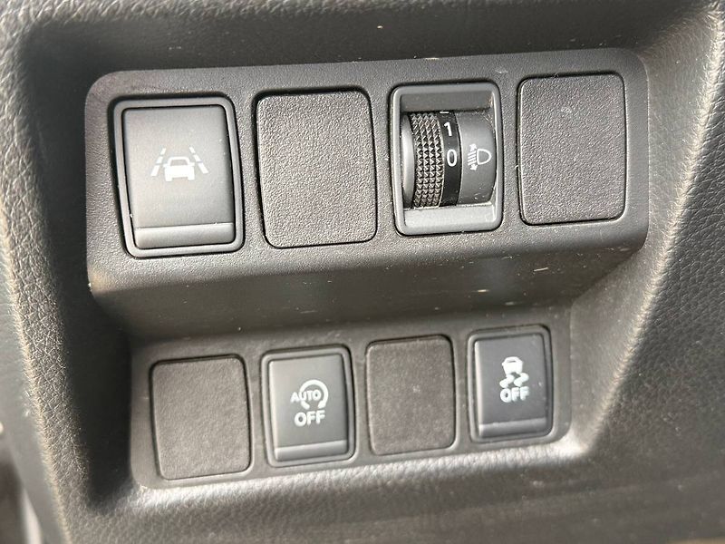 Nissan Qashqai (2017) 1.5 DCi 81 kW Tekna - fotka 21 z 25