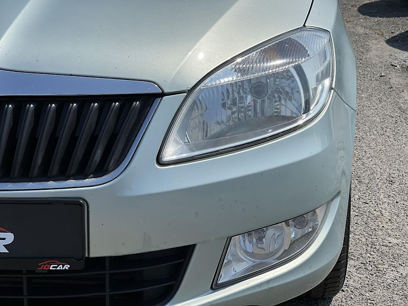 Škoda Fabia 1.6TDi 55KW ALU ČR KLIMA - fotka 31 z 34