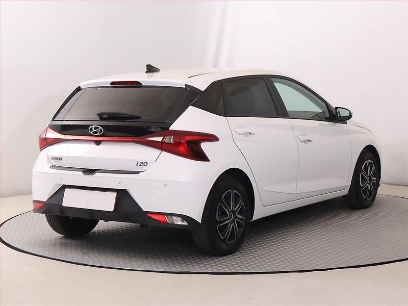 Hyundai i20 (2023) 1.0 T-GDI, Automat, Serv.kniha - fotka 5 z 19