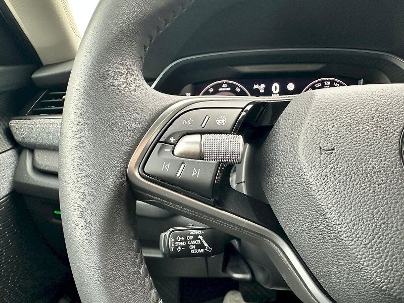 Škoda Octavia (2024) 1.5 TSI 110kW MHEV Top Selecti - fotka 8 z 23