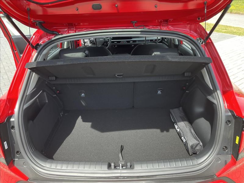 Kia Stonic (2026) 1,0 T-GDI  SPIN - fotka 14 z 24