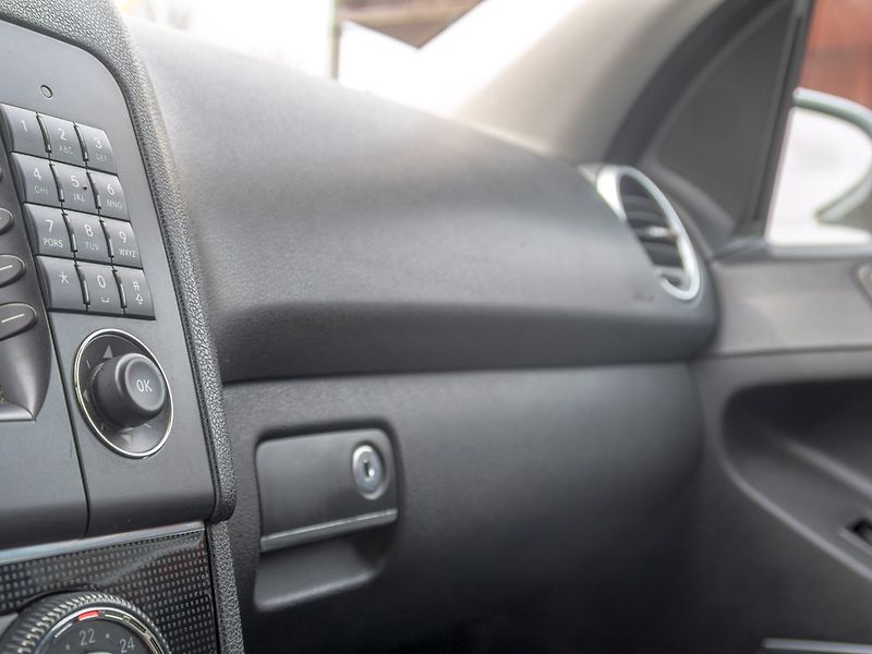 Mercedes-Benz Třídy M (2006) 350D 165KW 4Matic – KŮŽE - fotka 22 z 40
