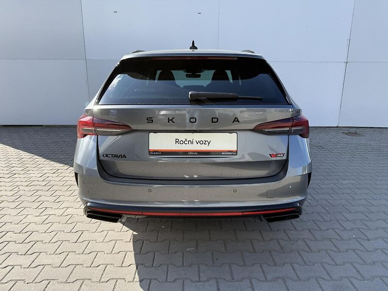 Škoda Octavia Combi DSG 2,0 TSi 195 kW RS - fotka 5 z 26