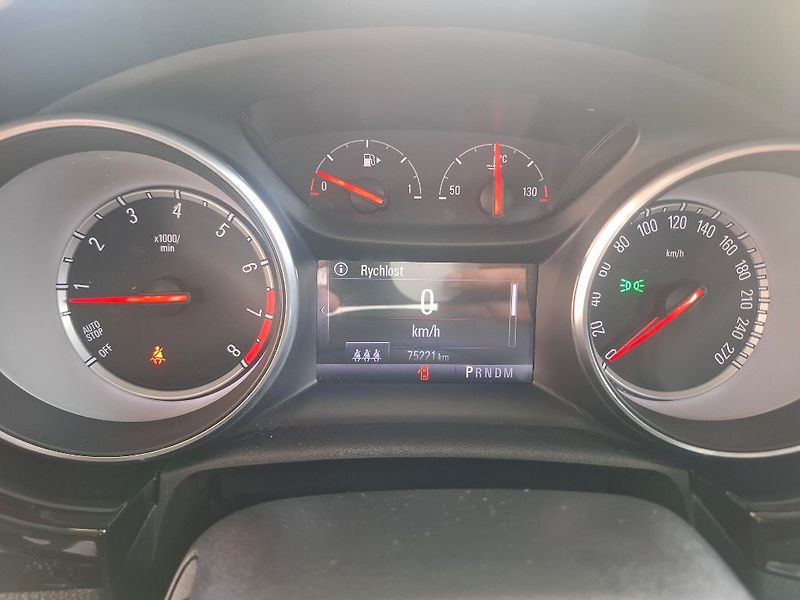 Opel Astra 1.4T 110KW AUT 2018 - fotka 11 z 11