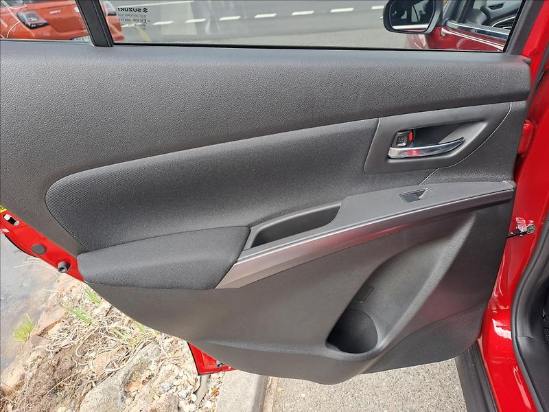 Suzuki S-Cross (2026) 1,4 BoosterJet Premium AT - fotka 16 z 19
