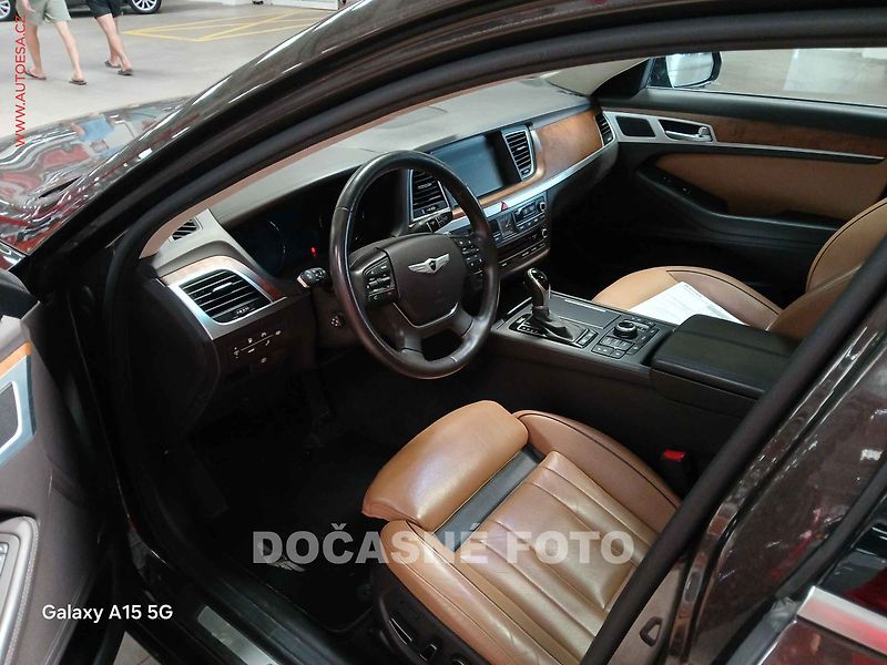 Hyundai Genesis (2017) 3.860 i 4x4, ČR, servis.kniha - fotka 3 z 3