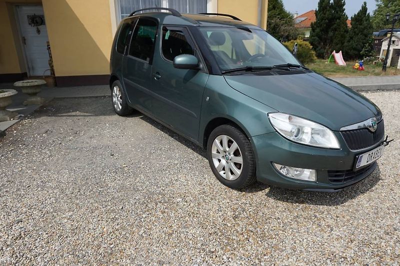 Škoda Roomster (2012) 1,4 - fotka 2 z 25