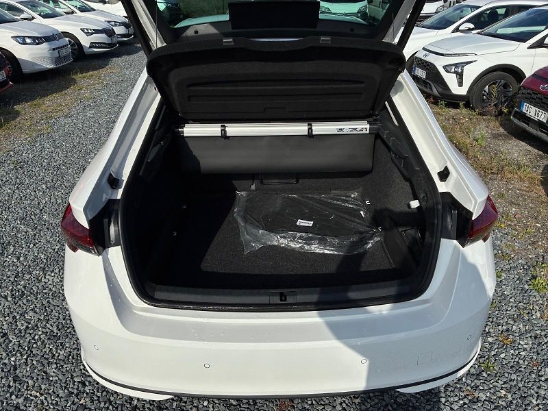 Škoda Octavia (2025) TOP SELECTION 2.0TDI 110kW DSG - fotka 6 z 11