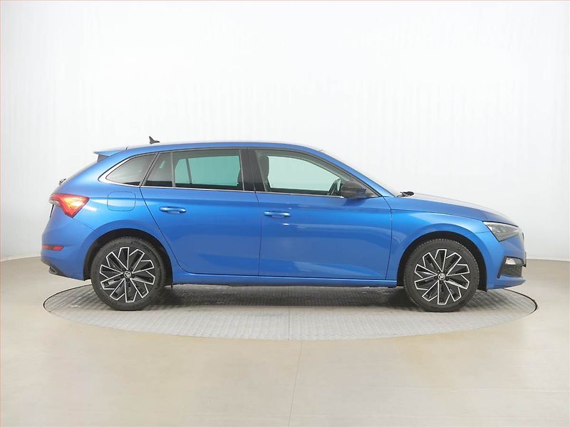 Škoda Scala (2020) 1.0 TSI - fotka 6 z 15