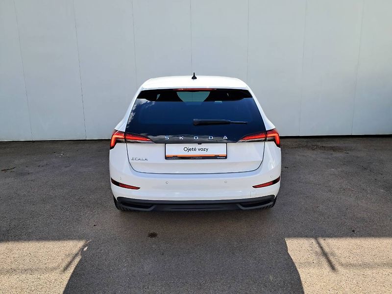 Škoda Scala (2020) STYLE Paket Extra + Dynamic TS - fotka 27 z 29