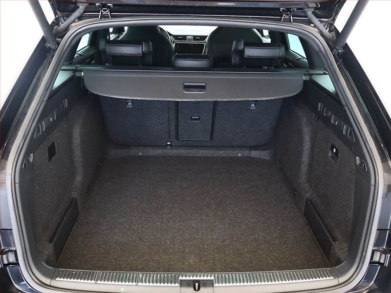 Škoda Superb (2021) Sportline 2.0 TSI - fotka 12 z 19
