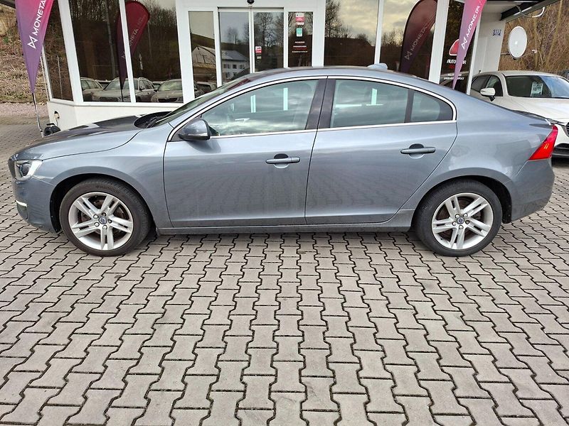 Volvo S60 (2017) 2.0 D4 147kW AUT -NOVÉ V ČR - fotka 5 z 42