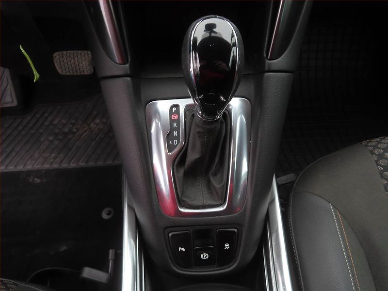 Opel Zafira (2018) 2.0 CDTI, Automat, 7 míst - fotka 13 z 22