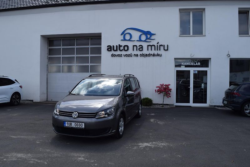 Volkswagen Touran (2010) 1.6TDI 77kw TRENDLINE BMT NAV  - fotografie inzerátu