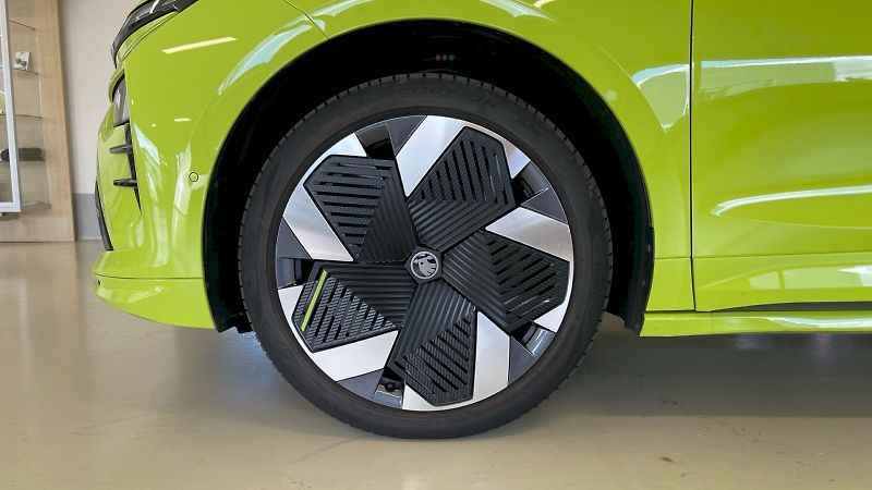 Škoda Enyaq (2025) RS 250kW 4x4 - fotka 10 z 36
