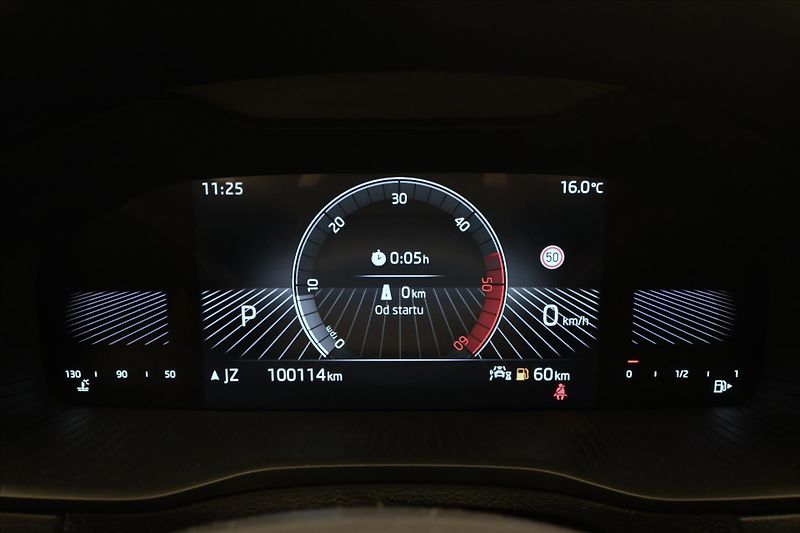 Škoda Karoq 2,0 TDI 85 kW DSG EL.KUFR Záru - fotka 16 z 31