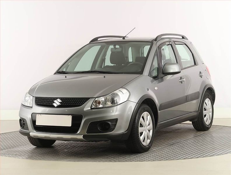 Suzuki SX4 (2013) 1.6 VVT, Serv.kniha - fotka 2 z 15