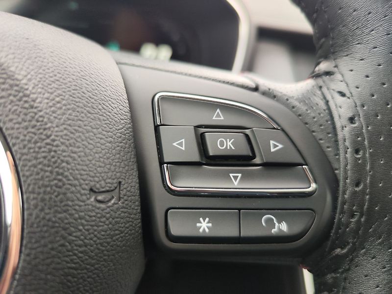 MG HS 1.5 TGi/119kW Emotion - fotka 31 z 38