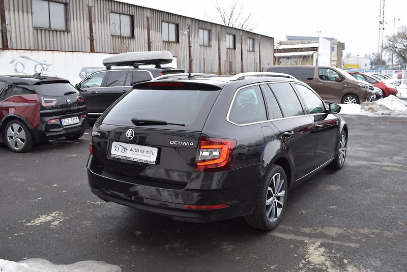 Škoda Octavia (2020) 2.0TDI 110kwSOLEIL VIRTUAL KAM - fotka 8 z 48
