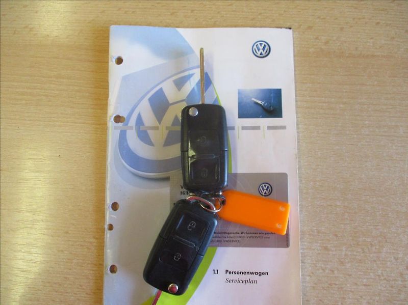 Volkswagen Golf 1,9 TDi,96kW,digiklima,servis, - fotka 21 z 26