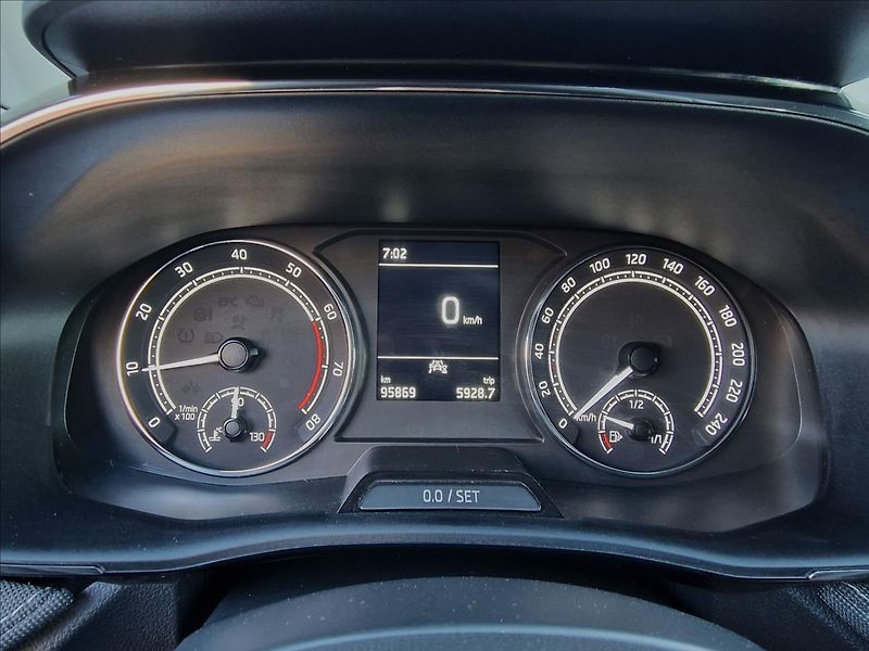 Škoda Fabia 1.0 TSI Style,Původ ČR,1.Maj. - fotka 21 z 49