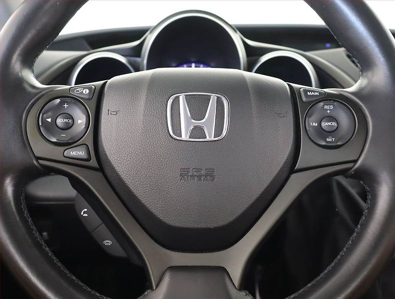 Honda Civic (2013) 1.8 i-VTEC, Serv.kniha, Navi - fotka 16 z 19