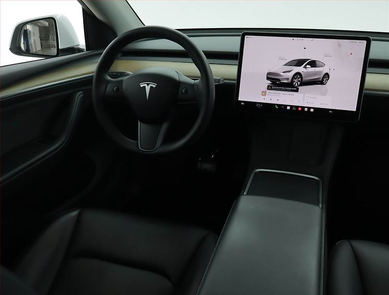 Tesla Model Y (2022) Long Range AWD 79kWh, SoH 91% - fotka 7 z 22