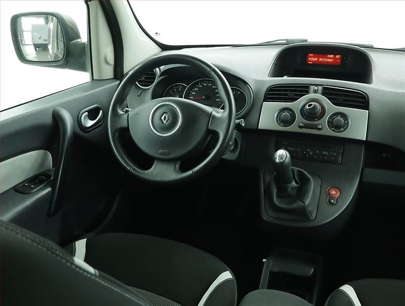 Renault Kangoo (2012) 1.5 dCi, 5Míst - fotka 7 z 14