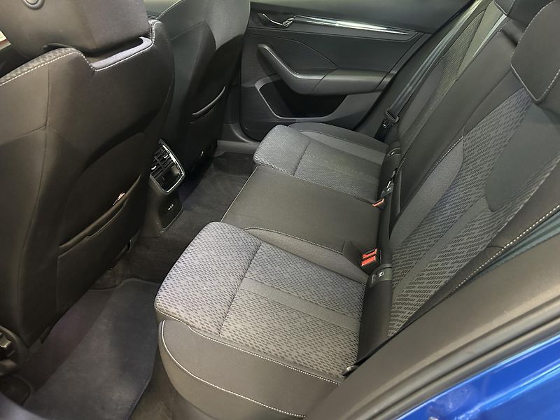 Škoda Octavia (2022) 2.0TDi Style Matrix LED NezávT - fotka 22 z 30