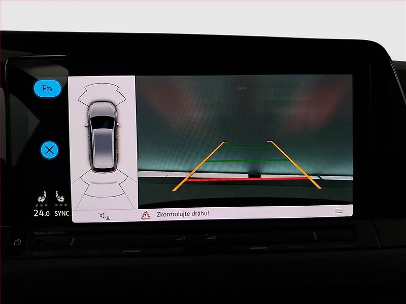 Volkswagen Golf (2023) Style 1.5 TSI - fotka 16 z 16