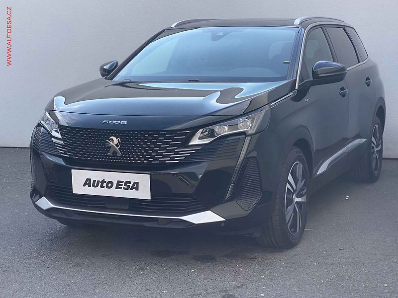 Peugeot 5008 (2023) 1.2 PT, GT, AT, LED, kamera - fotka 3 z 22
