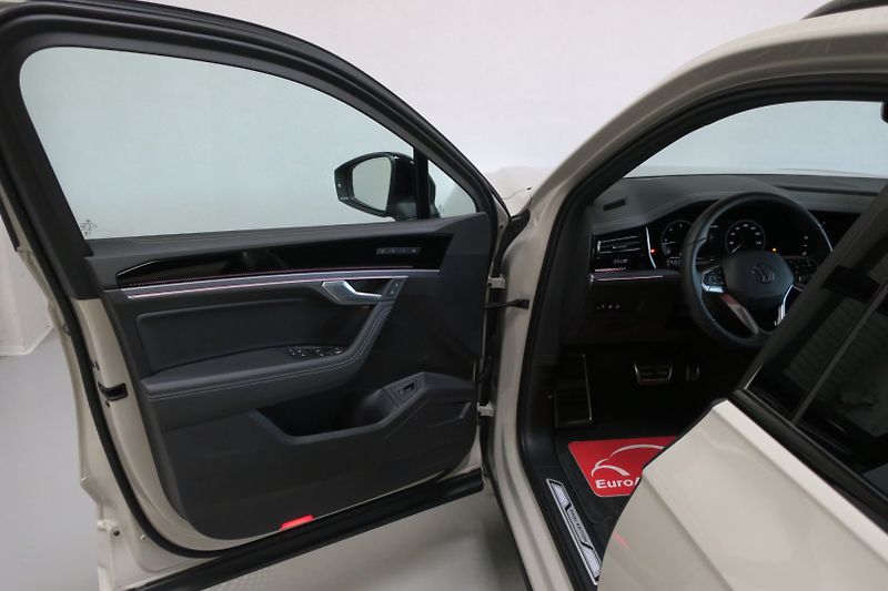 Volkswagen Touareg (2026) NEW Final Edition R Line 210kW - fotka 9 z 50