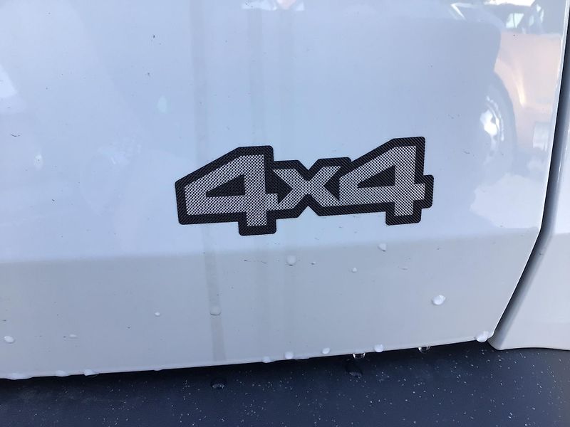 Dacia Duster (2026) 4x4 AUTOMAT HYBRID LPG EXTREM - fotka 15 z 16