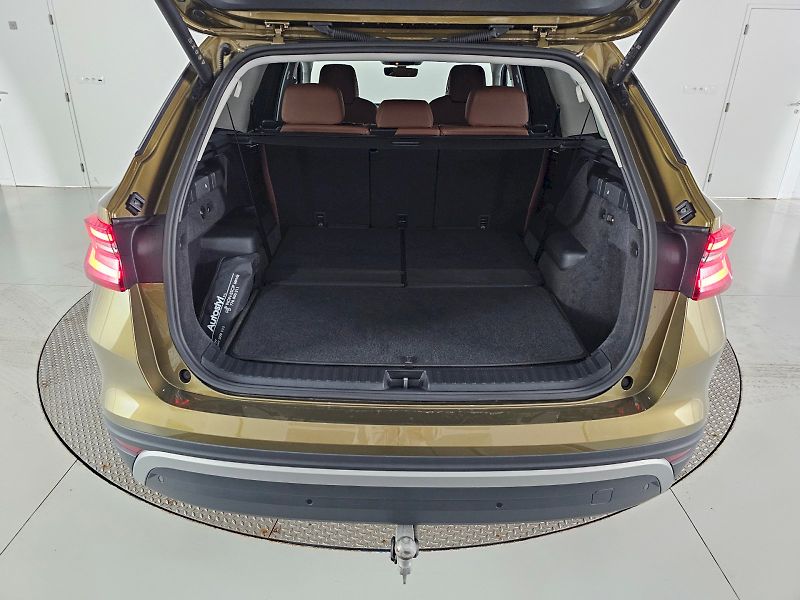 Škoda Kodiaq (2024) 2.0TDI 142kW 4x4 DSG EXCLUSIVE - fotka 30 z 30