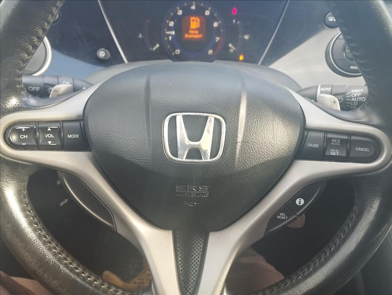 Honda Civic 1,8 V-TEc 103KW AUTOMAT - fotka 10 z 18