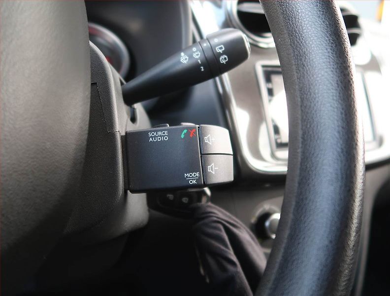 Dacia Logan (2017) 1.0 SCe, Serv.kniha - fotka 15 z 15
