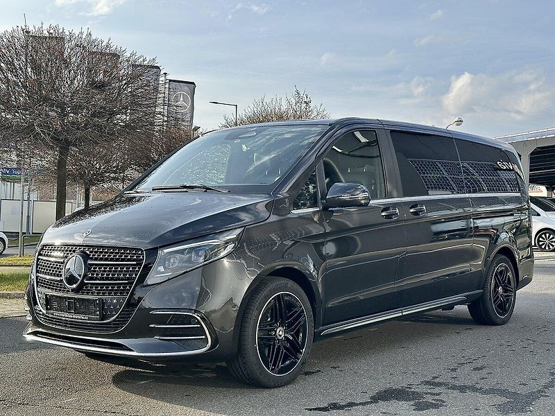 Mercedes-Benz Třídy V (2025) 300d EXCLUSIVE 4M XL AIRMATIC - fotka 3 z 34