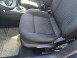 Volkswagen Golf (2001) KRÁSNÝ,145TKM,1MAJ89LET,SERVIS - náhled 18