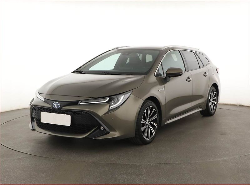 Toyota Corolla (2021) Style 2.0 Hybrid, Automat, ČR - fotka 2 z 16