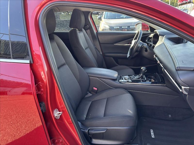 Mazda CX-30 2,0 i 137kW AT GT Plus CARPLAY - fotka 16 z 47