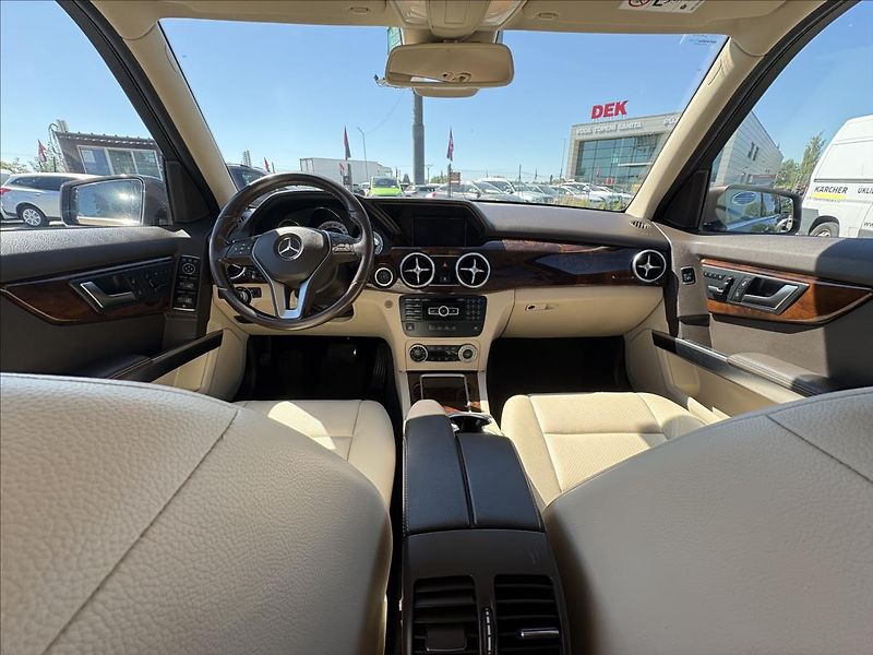 Mercedes-Benz GLK 3,0 350 CDI 195kW 4M,Navi,Kůže - fotka 13 z 40