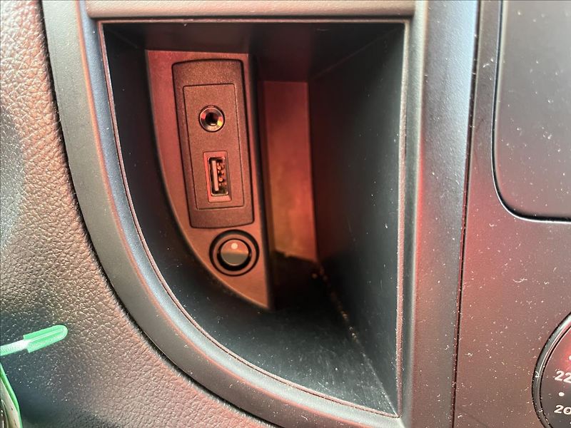 Mercedes-Benz Vito 1,8 110CDi LONG KLIMA ČR1M DPH - fotka 17 z 36